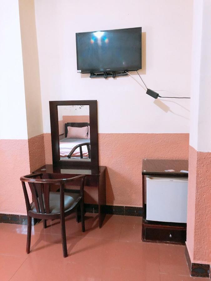 Minh Anh Hostel Rạch Gia Exteriör bild