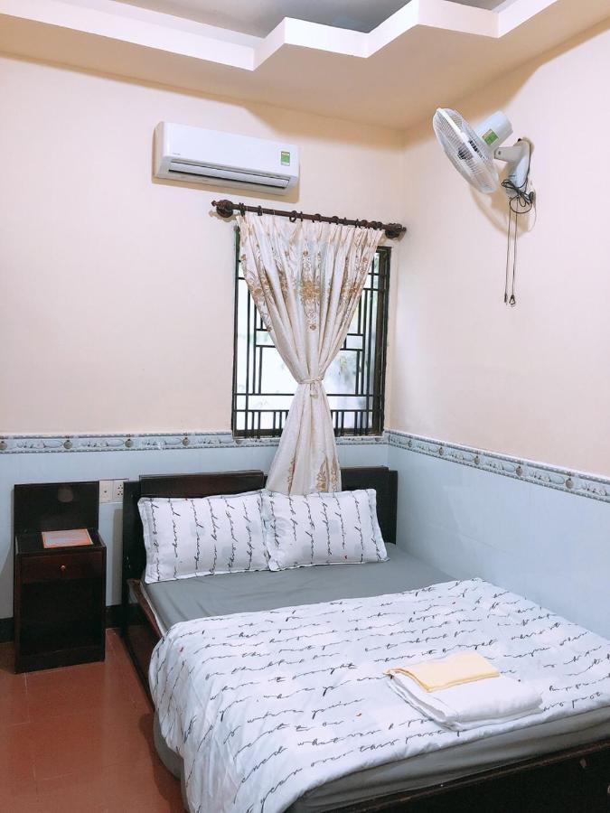 Minh Anh Hostel Rạch Gia Exteriör bild