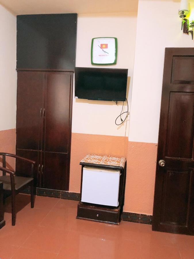 Minh Anh Hostel Rạch Gia Exteriör bild